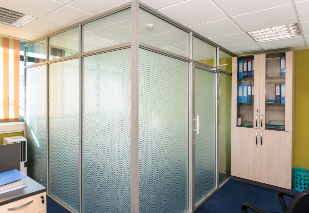 Momentum Freight office partitioning 4