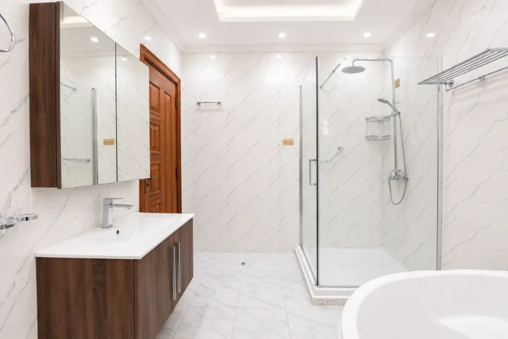 Baringo bathroom remodel by Dezine Point, photo 1